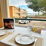 Sanary, Vue Mer, à Deux Pas Des Plages Et Du Centre Appartement